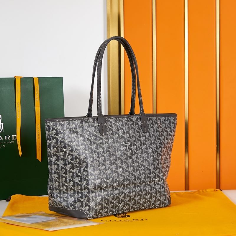 Goyard Shopping Bags